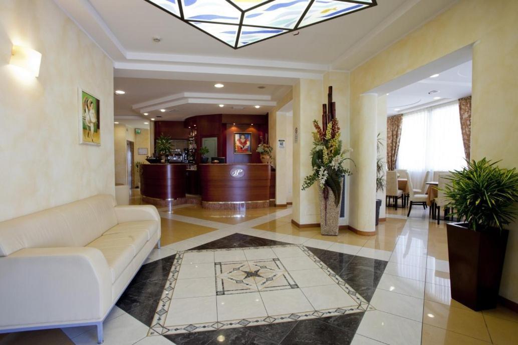 Hotel Palm Beach B&B Sea View リミニ エクステリア 写真